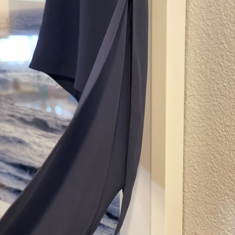 Balenciaga: Asymmetrical Hem Navy Top Sz:36 - Picture 6 of 7